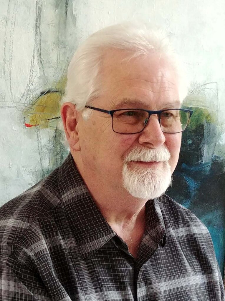photo of artist Sterling Edwards